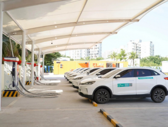 可供67臺(tái)車同時(shí)充電 海南首座大型充電站投運(yùn)