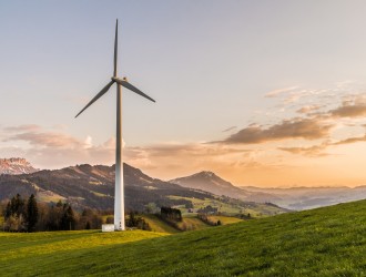 國家首批大型風電光伏基地項目——臘巴山風電項目正式開工